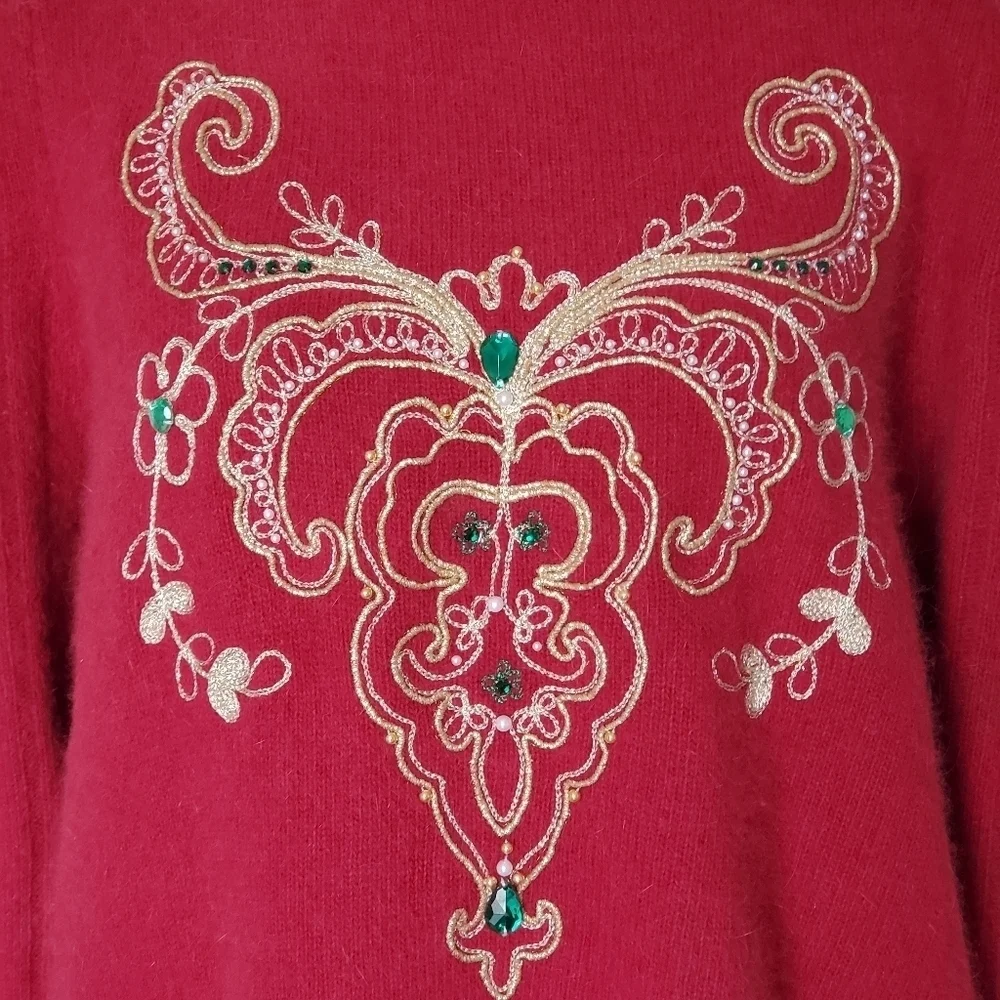 Vintage Kenji RN# 75343 Reindeer Holiday Sequin Embroidered Angora Wool Sweater